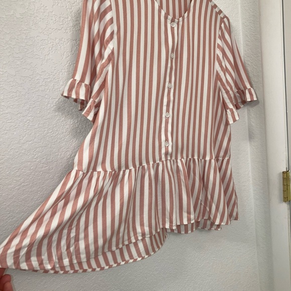 MADEWELL Studio Ruffle Hem Cecilia Stripe SZ: Medium - Picture 7 of 8